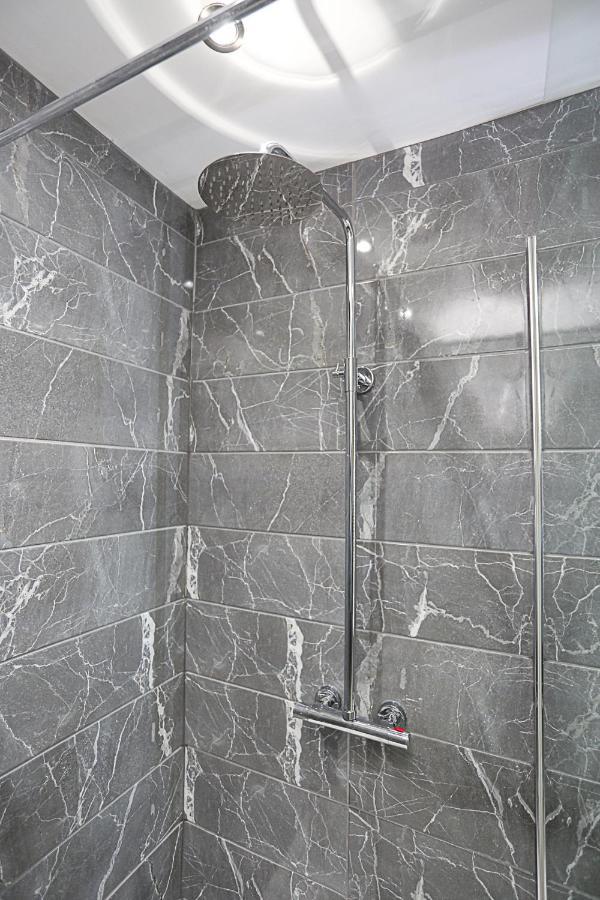No1 Luxury Service Apartments Belfast Exterior photo